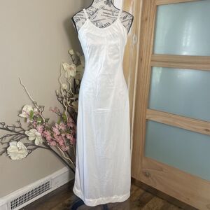 Vintage 60s Movie Star Floor Length Nightgown Nylon Lingerie Size 32